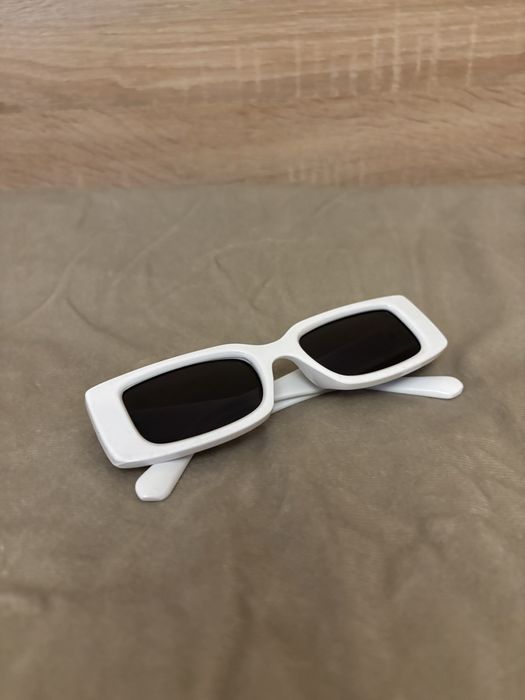 Off-White слънчеви очила