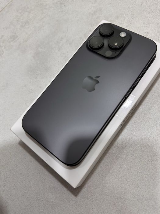 Продавам Iphone 16 pro 128!!!