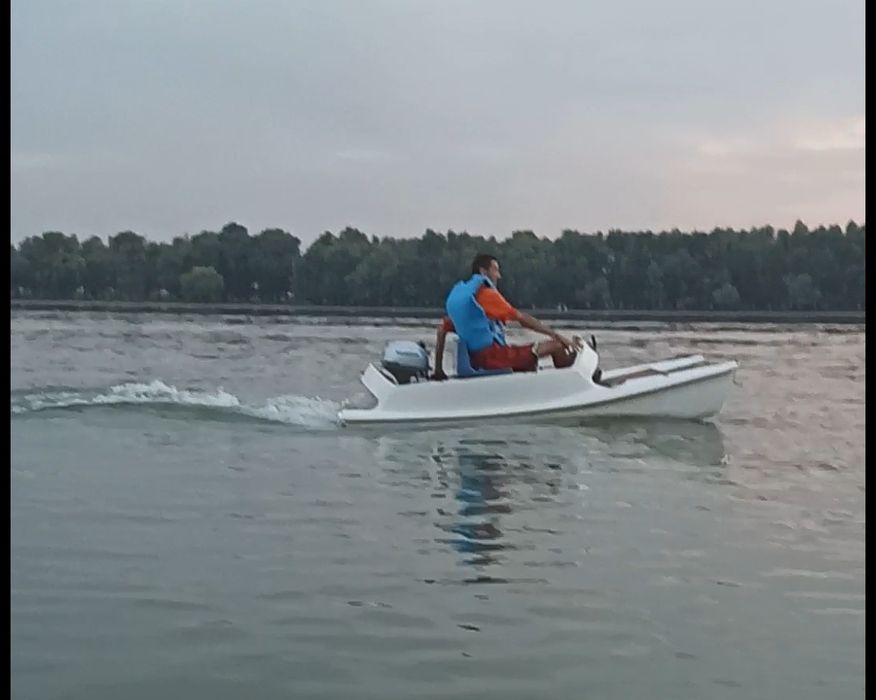 Catamaran barca agrement