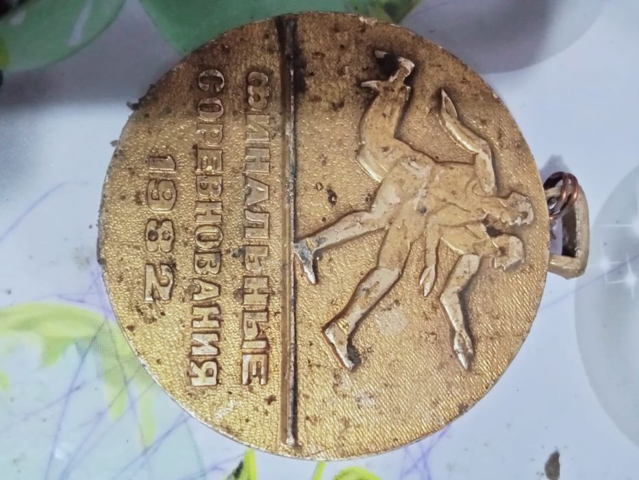 Продам антикварные изделия