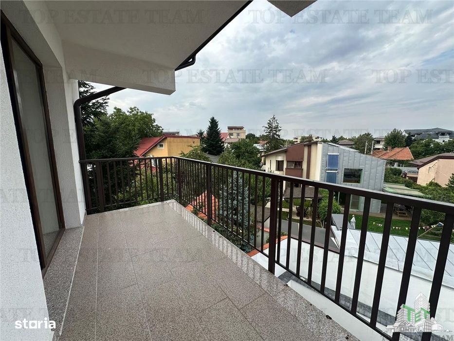 Apartament 2 camere de vanzare Damaroaia