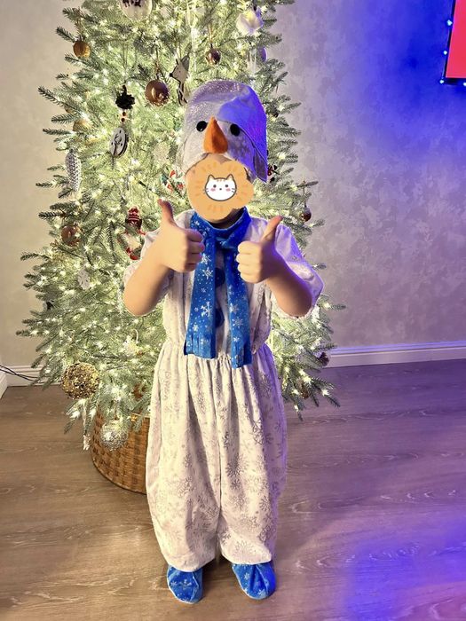 Продам детский костюм Снеговика