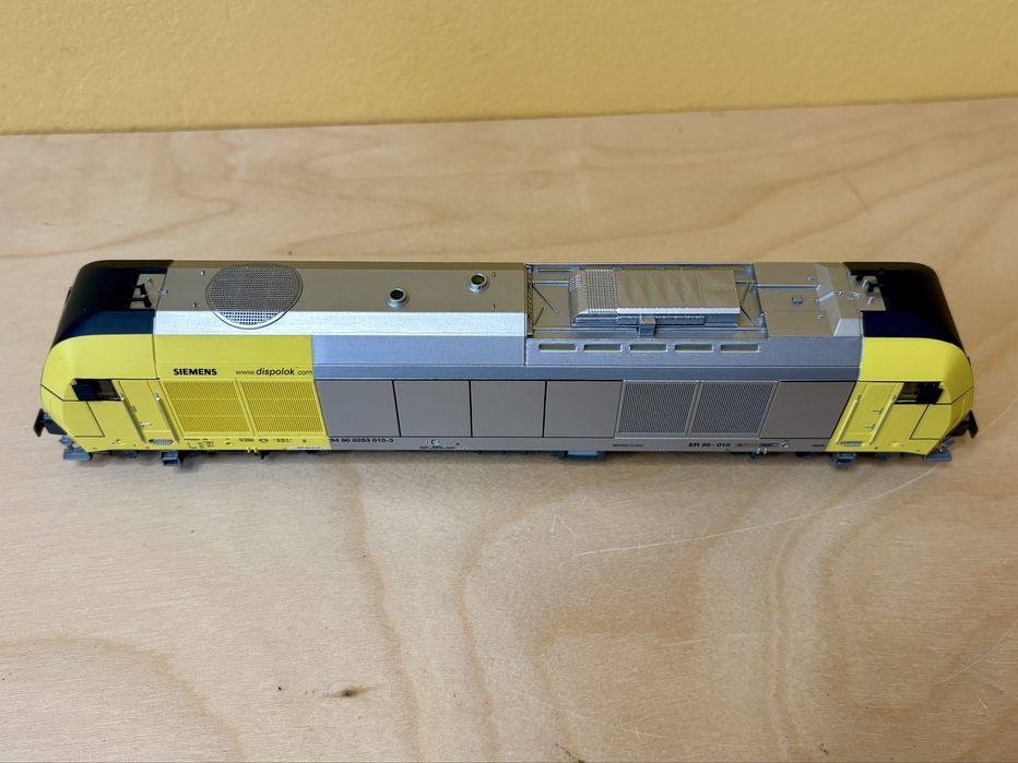PIKO 57592 дизелов локомотив Siemens ER20 DCC Влак, влакче