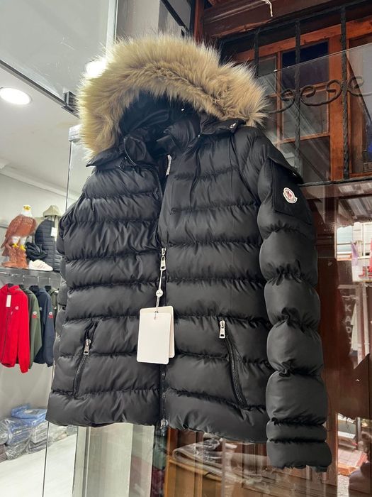 Geaca de dama 
Mărimea:S,Xl