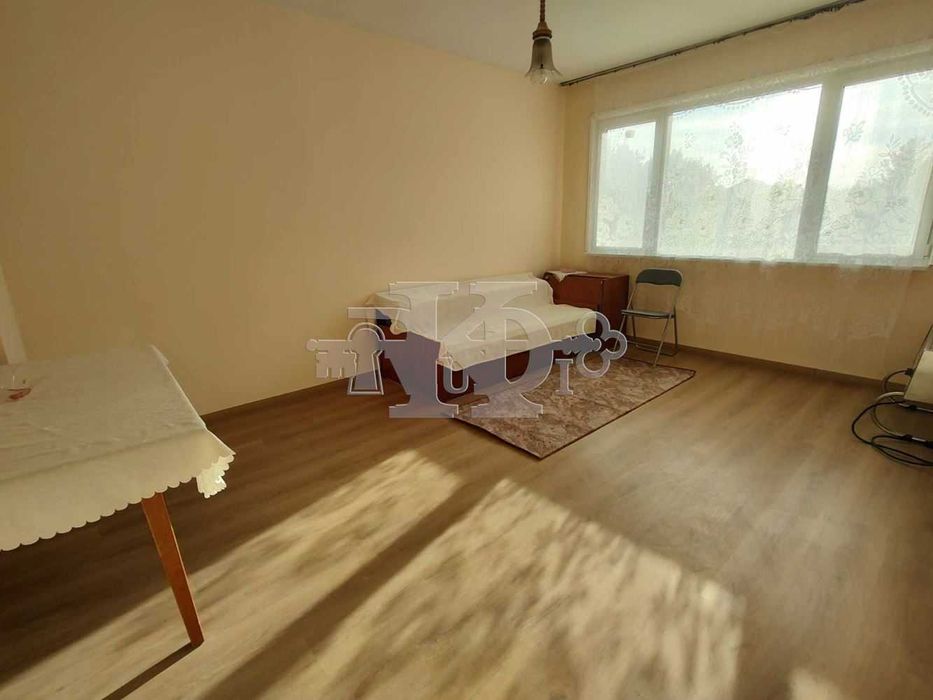 Дава се под наем Едностаен апартамент в Добрич, Христо Ботев - 40 кв.м за 147.9 € - Снимка #3