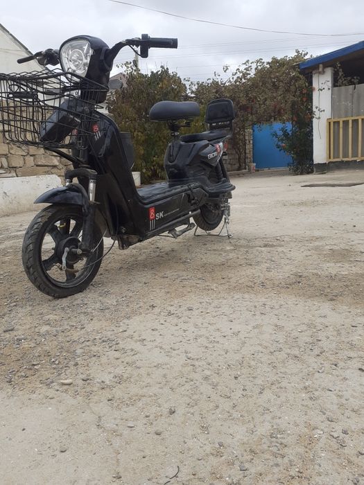 Электроскутер  sk8