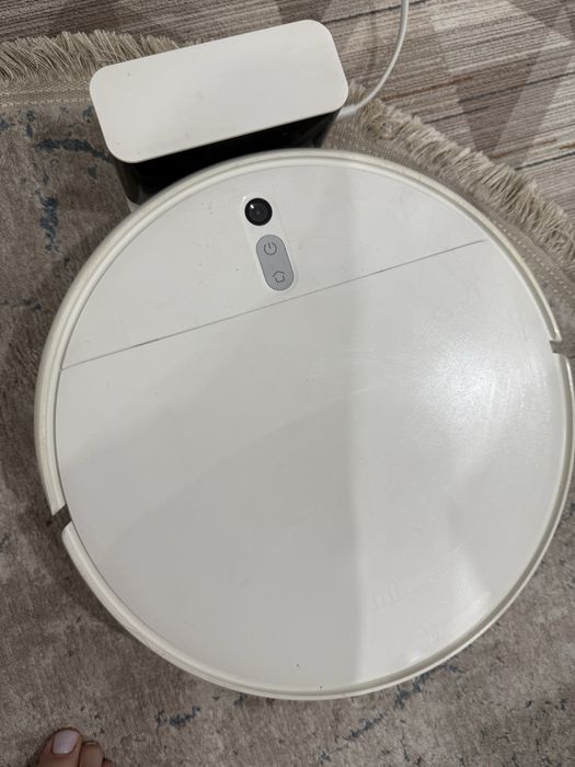 Продам робот пылесос