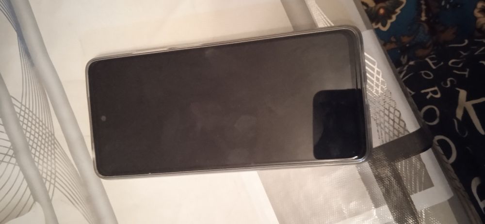 MOTO e14 қатпайды