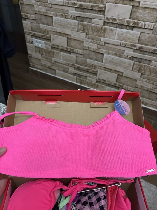 Bustiera baie hm, noua cu eticheta, marimea 38 (M)