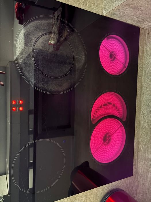 Фурна с плот за вграждане Gorenje