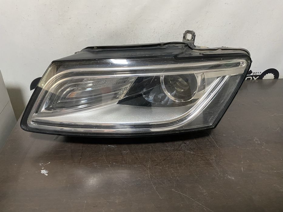 Far stanga bixenon si led Audi Q5 8R facelift an 2012-2016