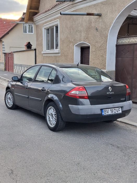 Vând Renault Megane II preț ușor negociabil pentru piese