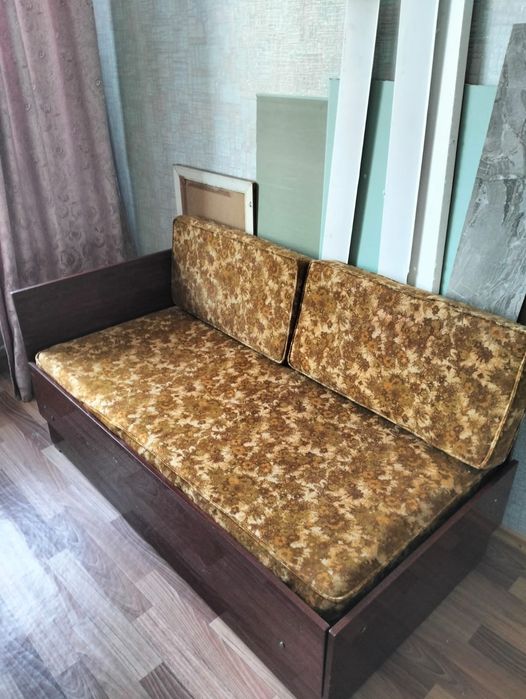 Подростковый диван