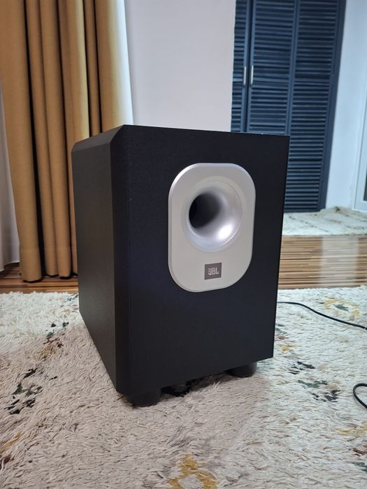 Subwoofer „200/230” – stare impecabilă, ca nou