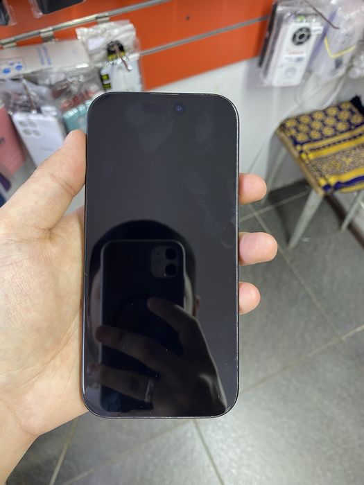 В продаже Iphone 16 pro , 128 g