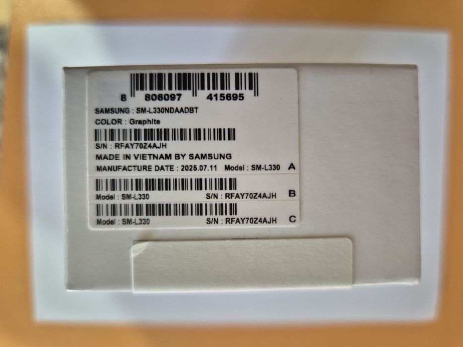 Samsung galaxy wach 8 44 mm Bt graphite nou!!