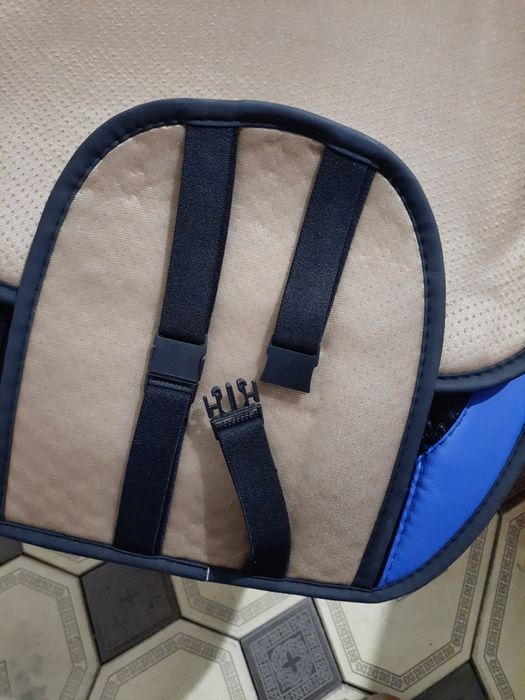 Продаю массажную накидку на сиденье авто