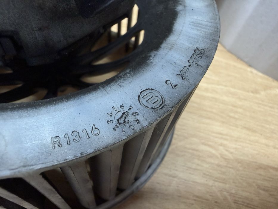 Ventilator habitaclu bmw f10 2010
