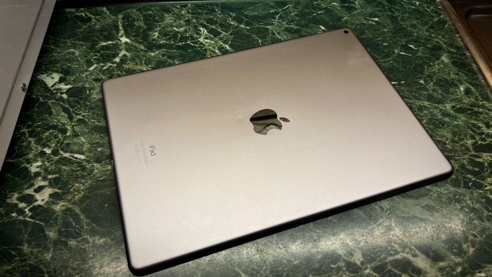 Ipad Pro 12.9 с кейсом