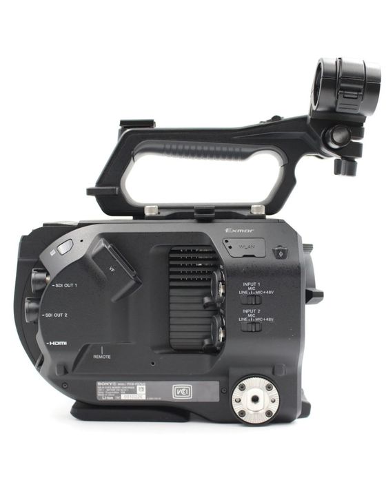 Продавам камера Sony PXW-FS7M2K