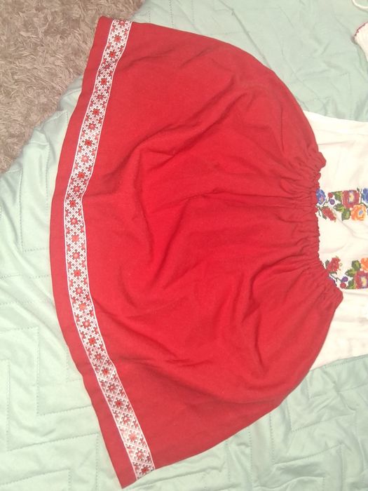 Costum fetite 10 ani