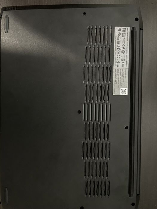 Vând Laptop Lenovo IdeaPad Gaming 3!