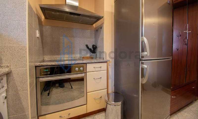 Дава се под наем Тристаен апартамент в София, Център - 100 кв.м за 599 € - Снимка #7