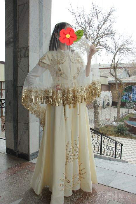 Ansambl kelinlar uchun ko'ylak, kelin salom ga ko'ylak