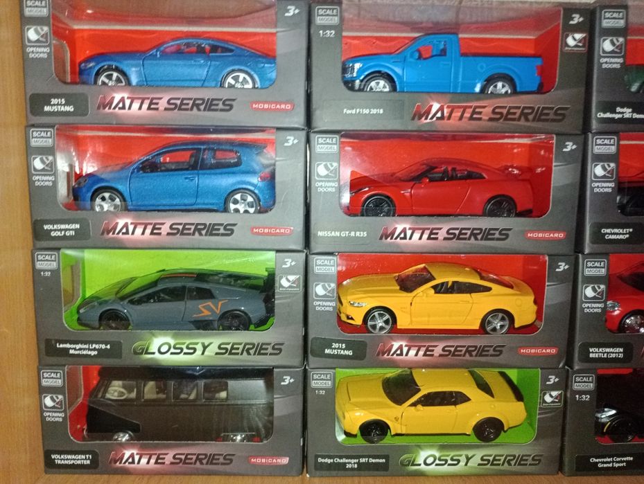 Модели машин в масштабе 1:32