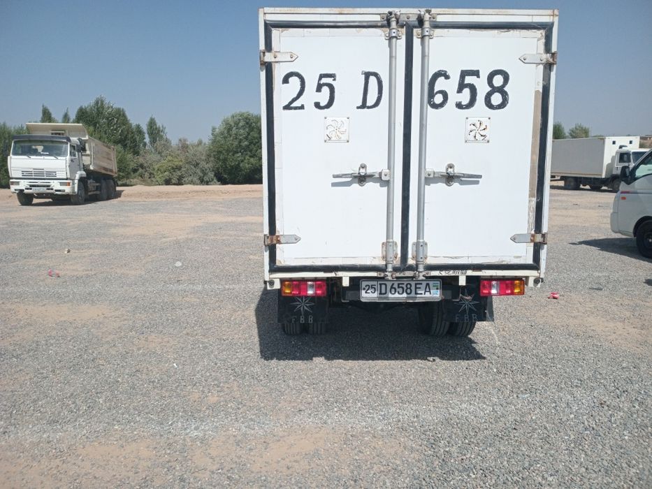 Changan Furgon Probeg 76 ming 12 000$ kami bor srochna sotiladi