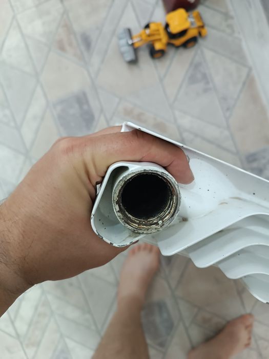 Продам алюминиевую батарею