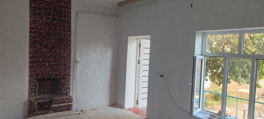 Toshket viloyati ZangiOta tumani Boz suv uchaska sotiladi