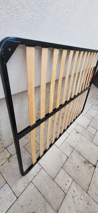 Pat metalic cu somiera