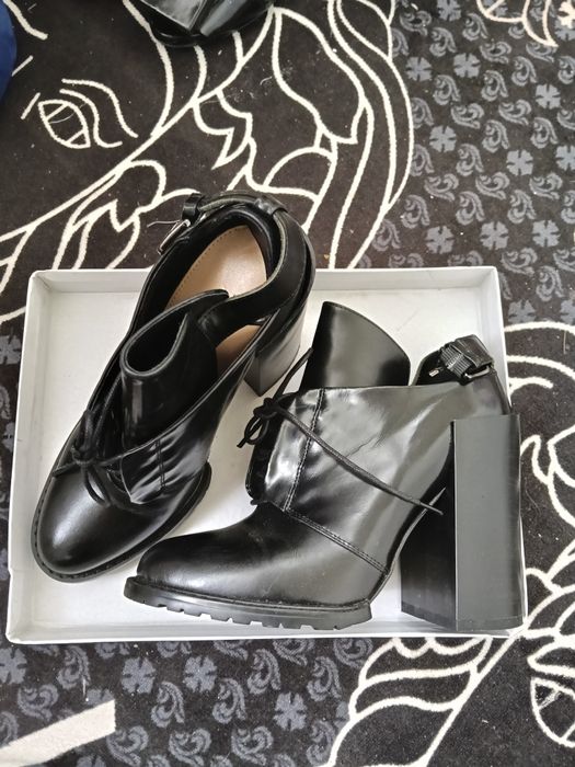 Обувь по 4000тыс