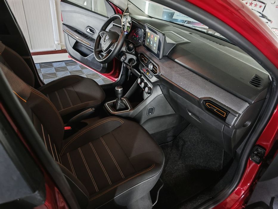 DACIA SANDERO GPL de fabrica  12.000 KM