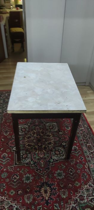 Столы кухонный для маленькой кухни