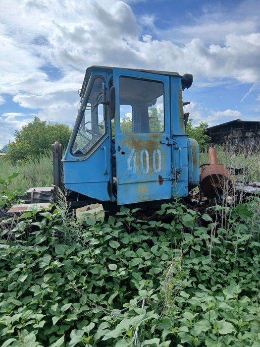 ХТЗ гусеничный, нужен только коленвал