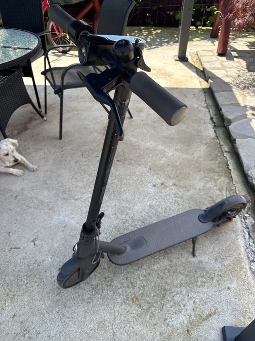 Trotineta xiaomi mi esential