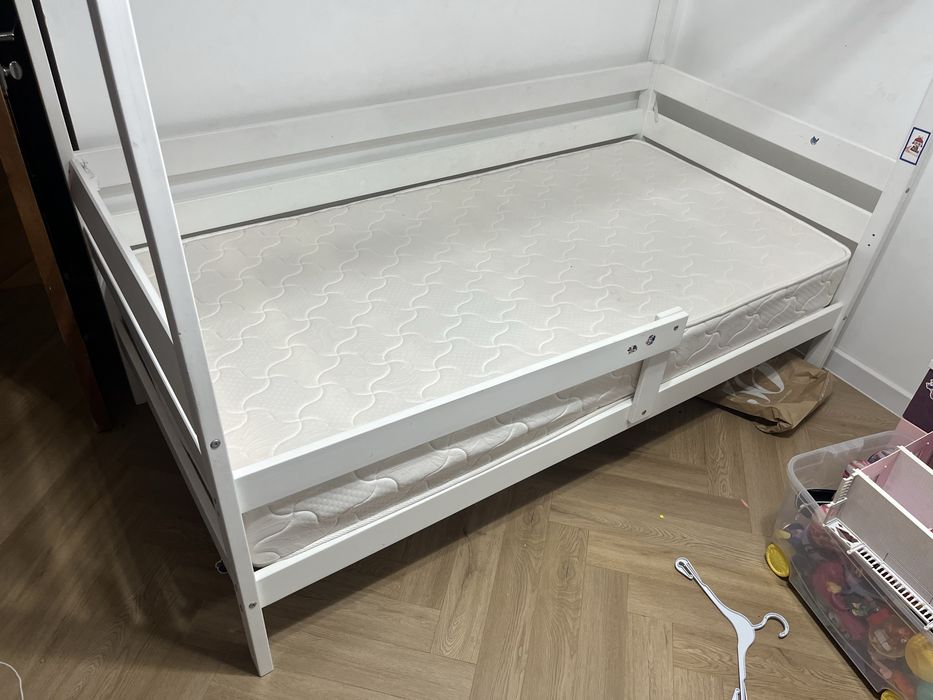 Мебель в детскую комнату