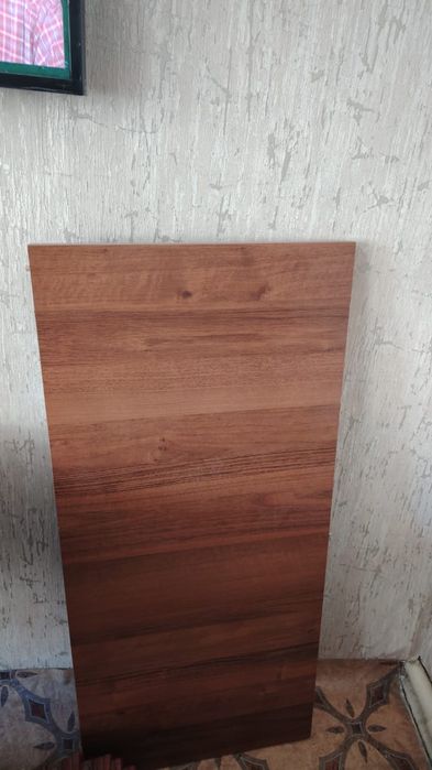 Продам столик 2 м