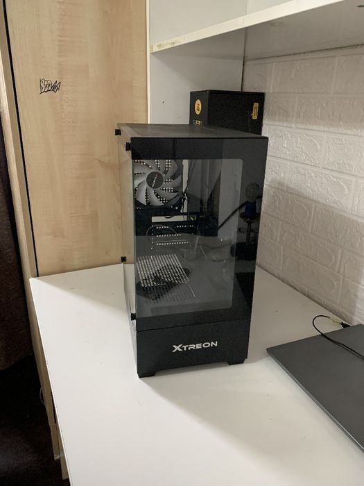 Продам корпус Xtreon n195