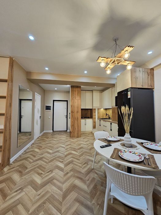 4 Срочна!!! Яккасарайский район Глинкп. 2/13/17 52м²

- Ориентир: 8 ро