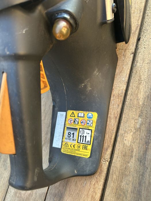 Vând drujbă McCULLOCH