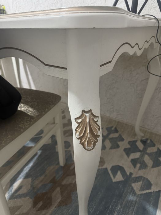 Стол. Себестоимость 250 тыс ……..