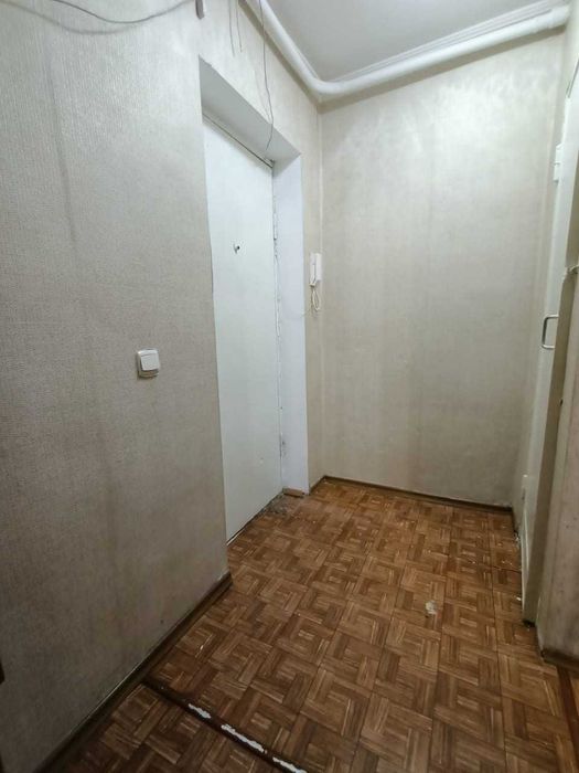 Продам 1 комнатную  квартиру