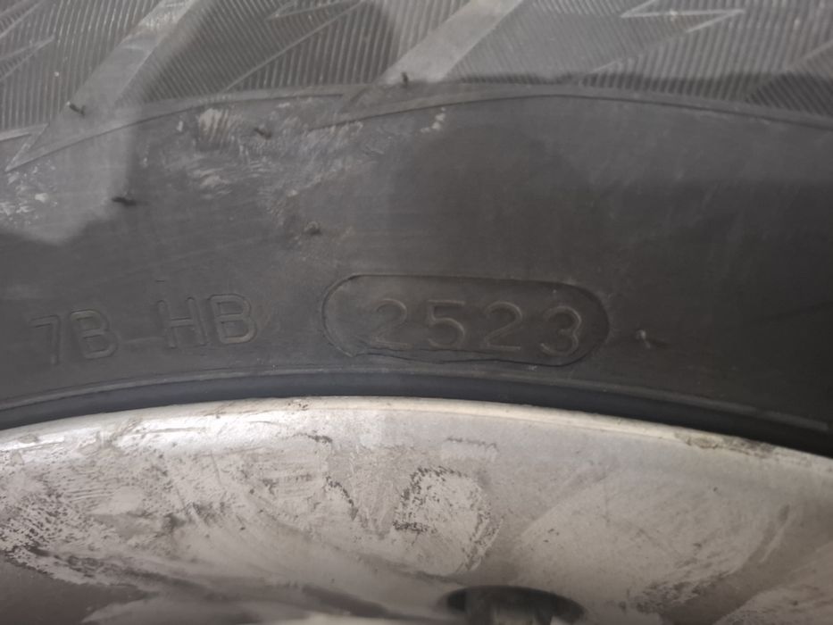 Резина зима комплект