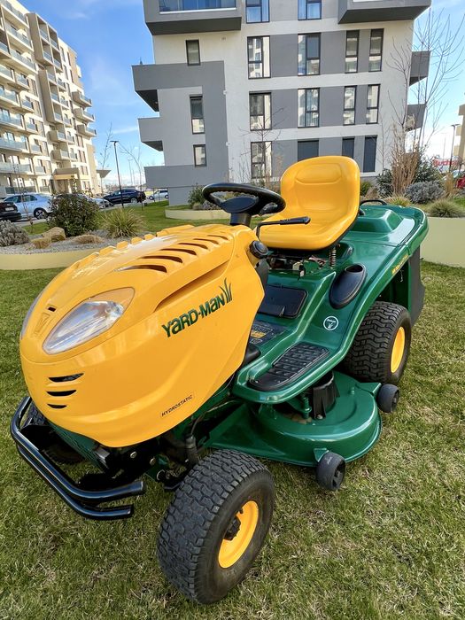 Tractoras de tuns iarba Yardman Kawasaki V2 724c