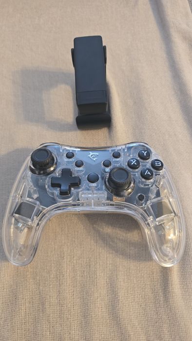 Controler/joystick white shark cu suport telefon