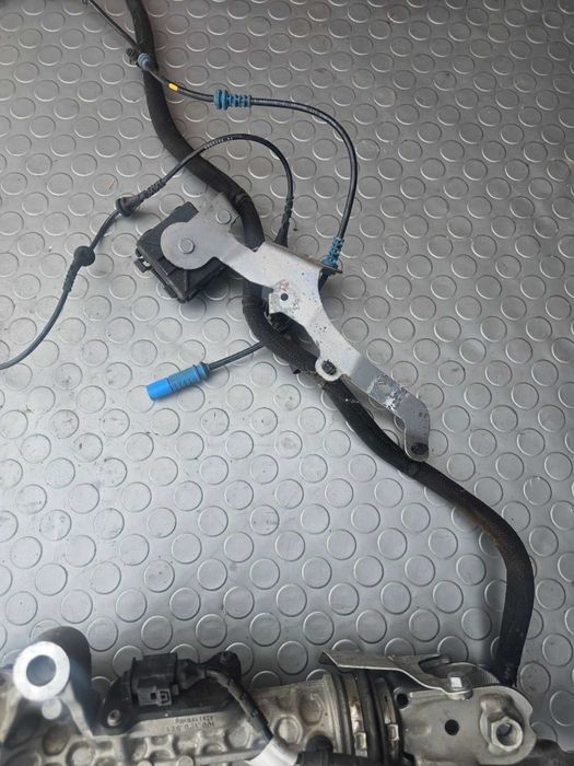 Активна задна стабилизираща щанга за BMW X6 G06