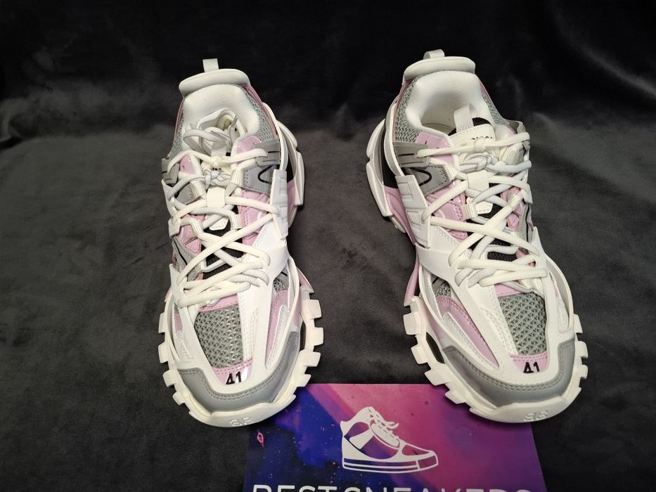 Balenciaga track